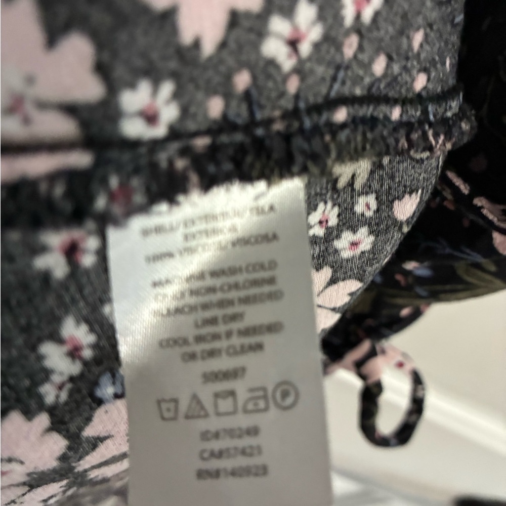 LOFT Black Mini Dress with Light Pink Floral Print - Picture 5 of 10